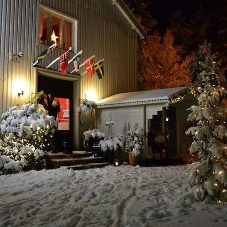 Soedra Bergets Vandrarhem Sundsvall Exterior photo