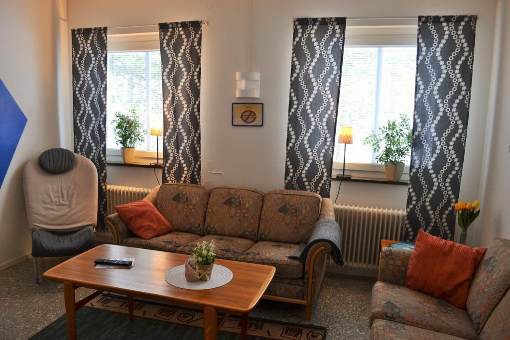 Soedra Bergets Vandrarhem Sundsvall Exterior photo
